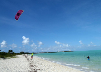Пляж на острове Провиденсиалес (Providenciales) – фотографии Тёркс и Кайкос