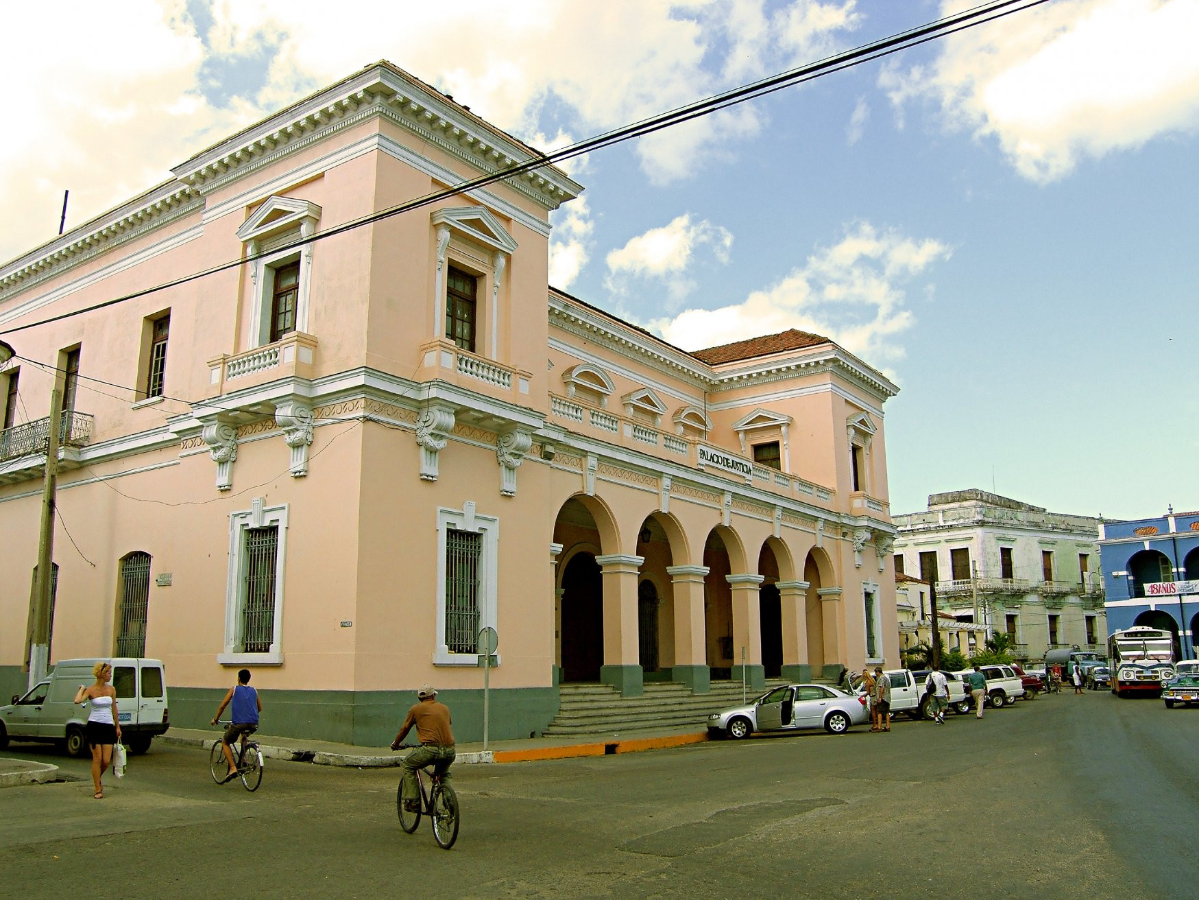 Улица в Мантансасе, Куба – фотографии Кубы