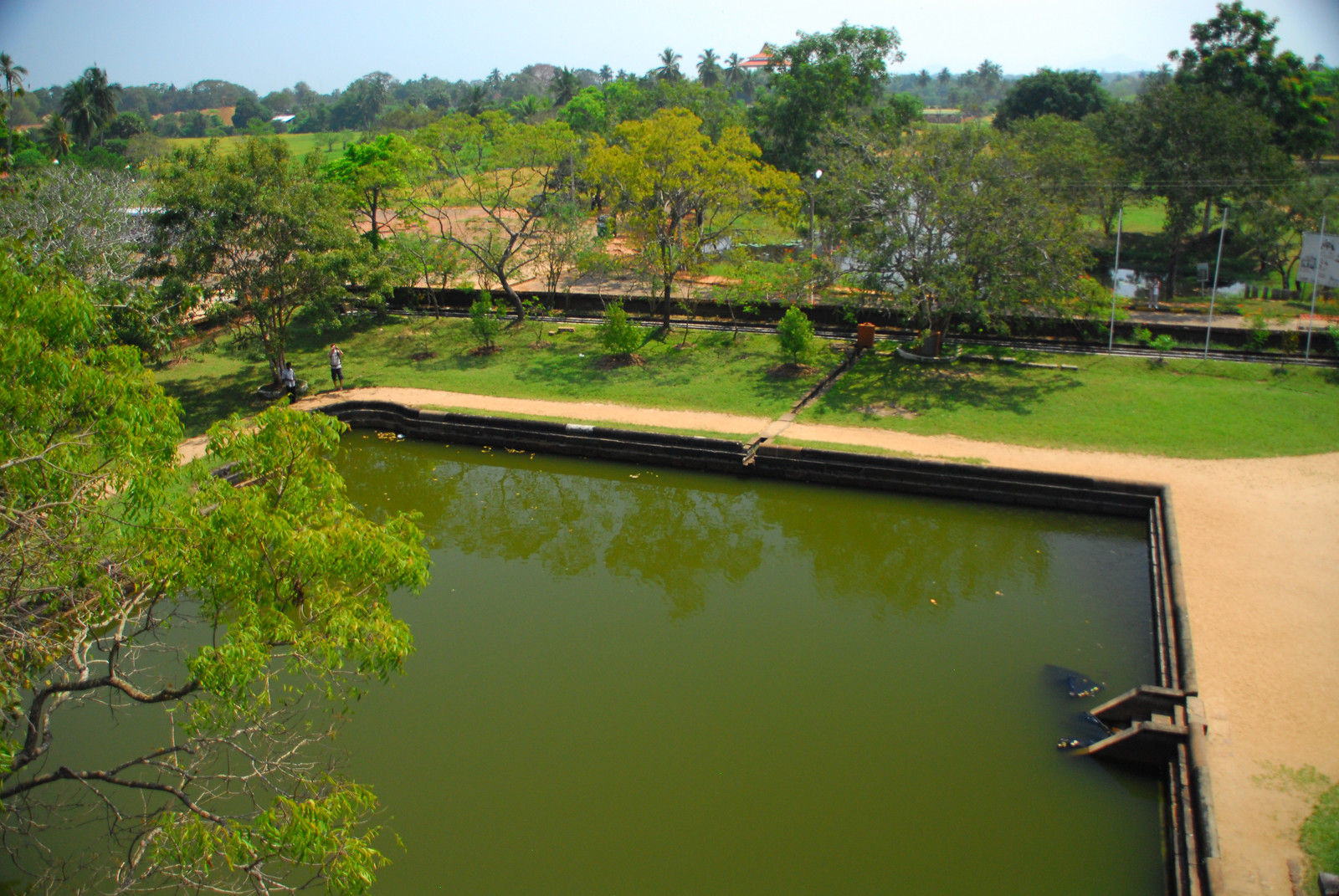 Храм Исурумуния (Isurumuniya), Анурадхапура – фотографии Шри-Ланки