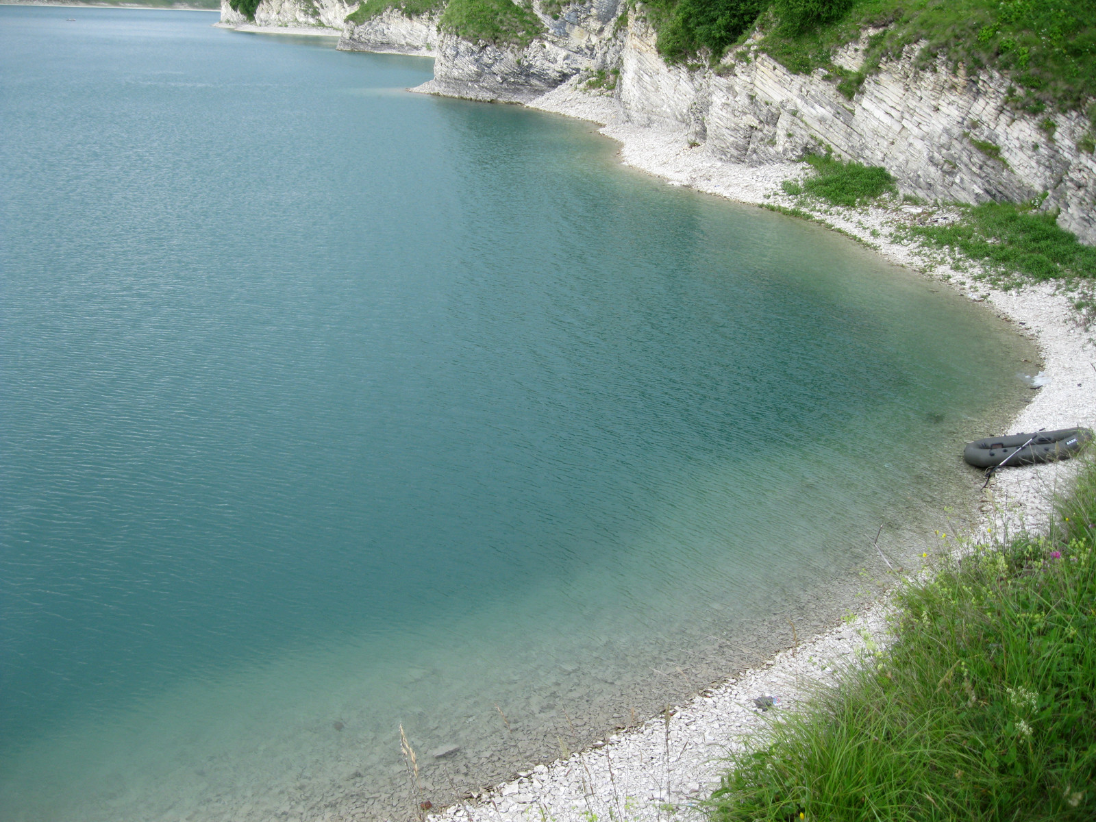 Озеро Кезеной-Ам, Северный Кавказ. Фото 1 – фотографии России