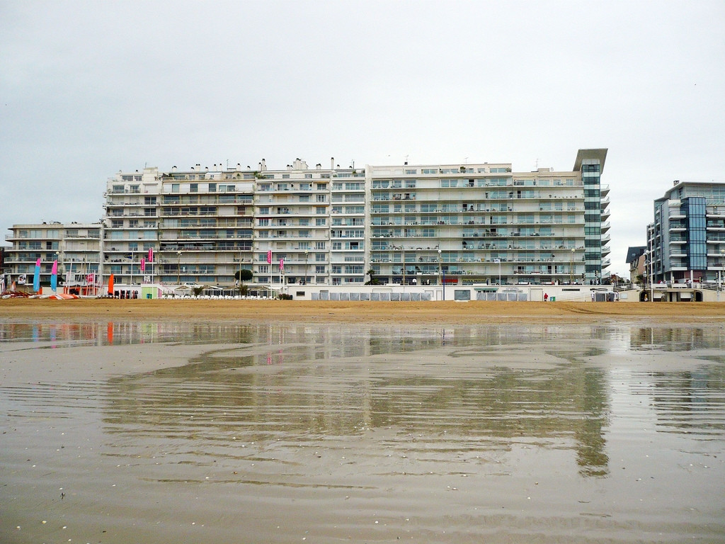 Дома в Ля-Боль, Франция – фотографии Франции