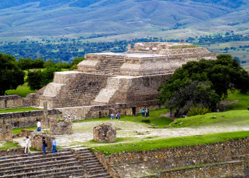 Древний город в Монте-Альбан, Мексика. Фото 8 – фотографии Мексики
