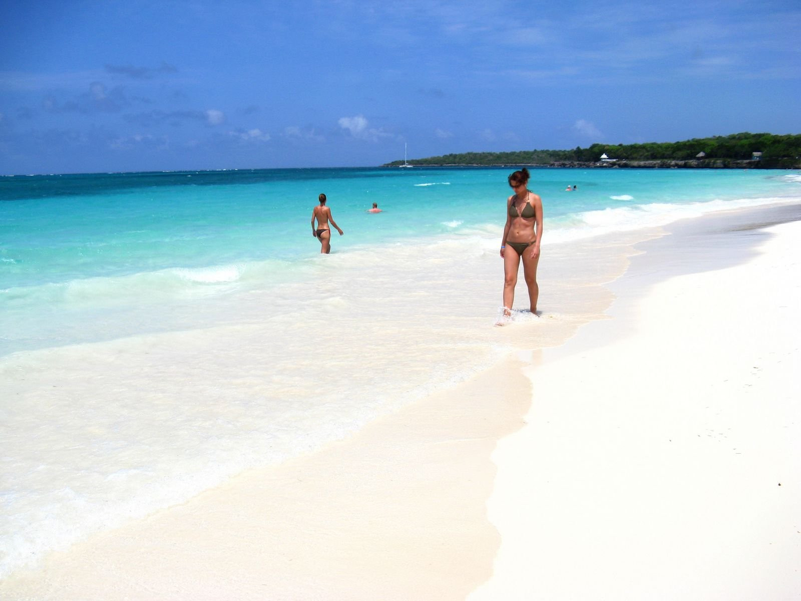 Пляж в Ольгин провинция, Куба. Фото 24 – фотографии Кубы