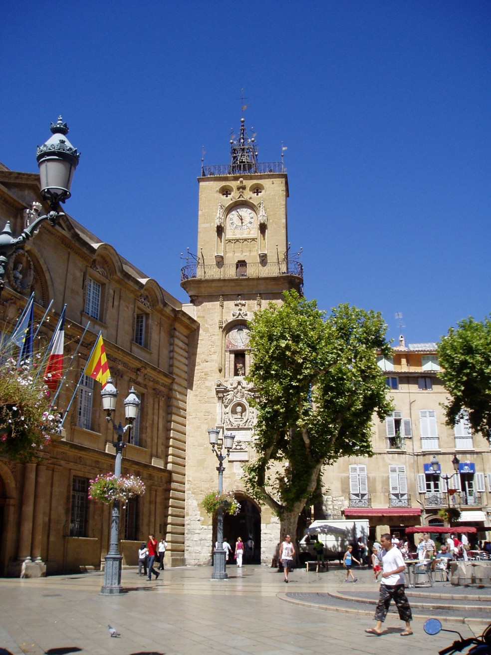 Архитектура в Экс-ан-Прованс, Франция – фотографии Франции