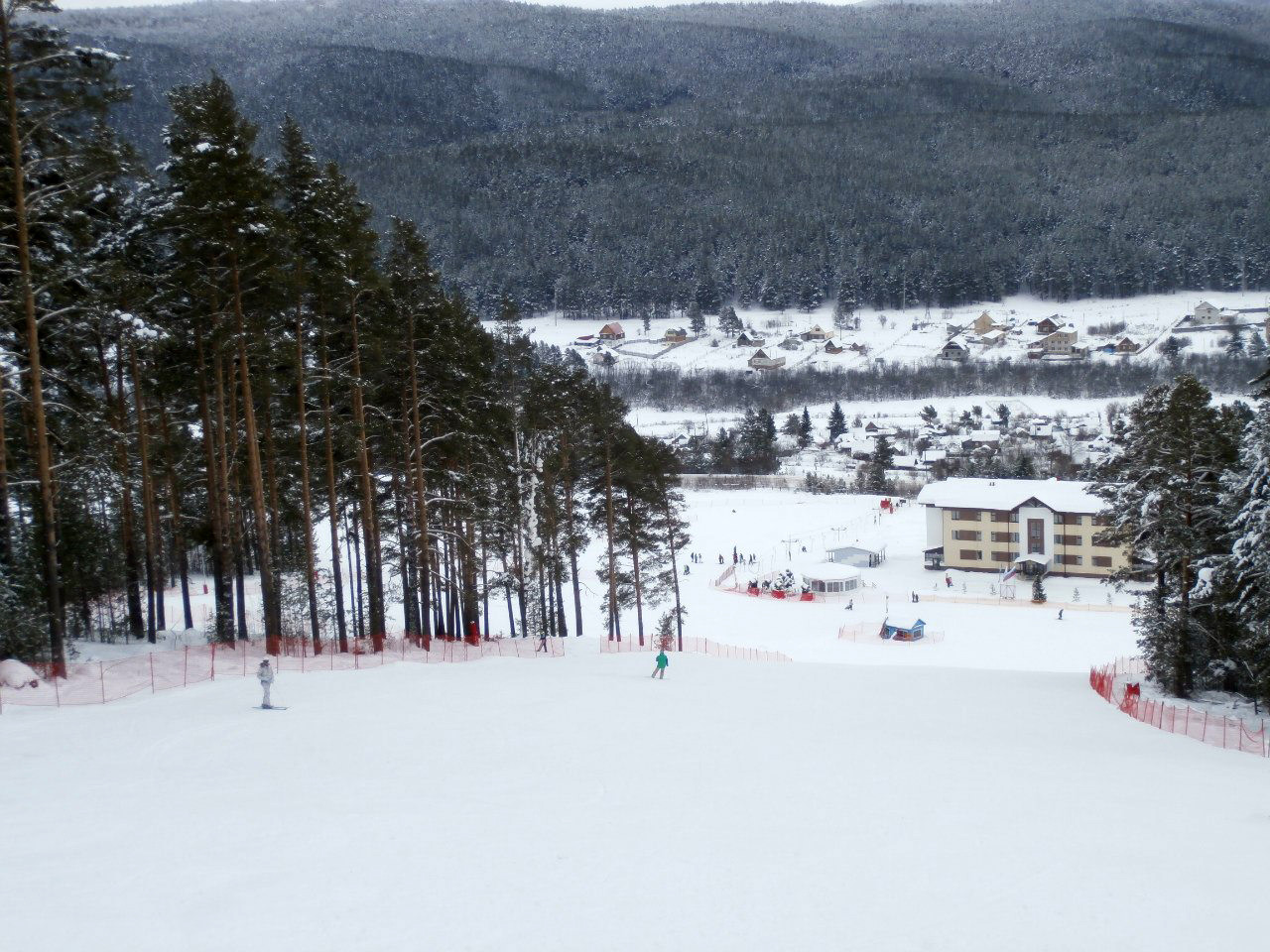 Горнолыжная база Мраткино на окраине Белорецка. Фото 1 – фотографии России