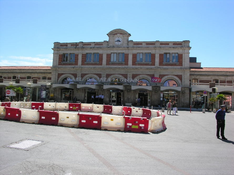 Вокзал в Перпиньяне, Франция. Фото 1 – фотографии Франции
