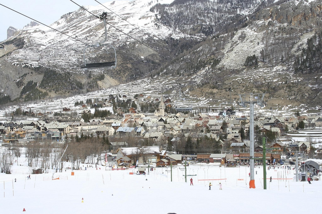 Деревня в Серр-Шевалье, Франция – фотографии Франции