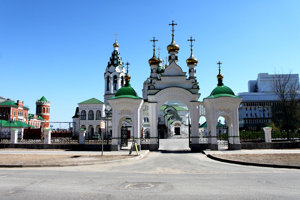 Церковь Пресвятой Троицы в Йошкар-Оле. Фото 1 – фотографии России