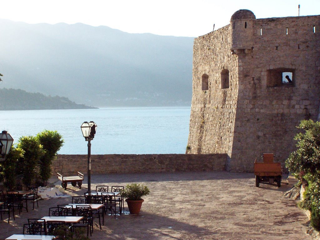 Набережная в Будва, Черногория – фотографии Черногории