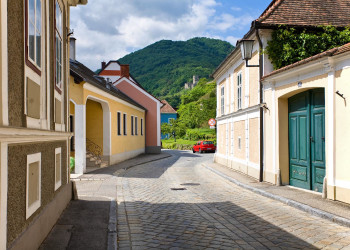 Шпиц (Spitz) – фотографии Австрии