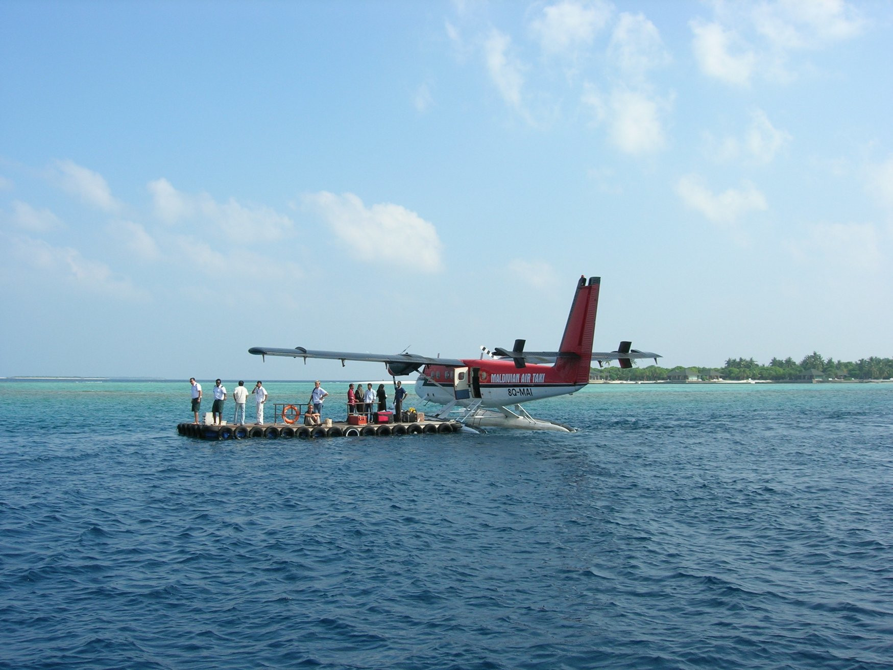 Самолет в Раа Атолл, Мальдивы. Фото 1 – фотографии Мальдивских островов