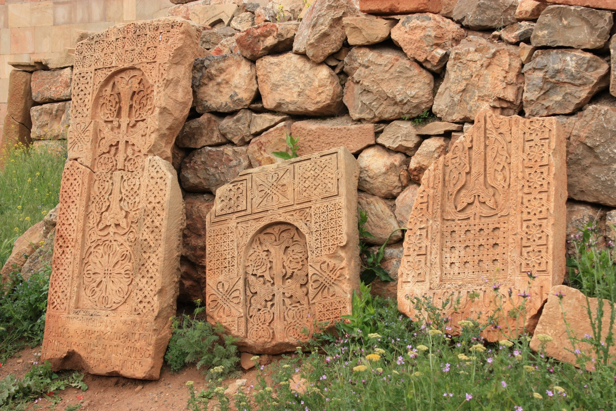 Хачкары (Khachkars) – фотографии Армении