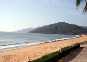 Пляж в Куинён (Quy Nhon) – фотографии Вьетнама