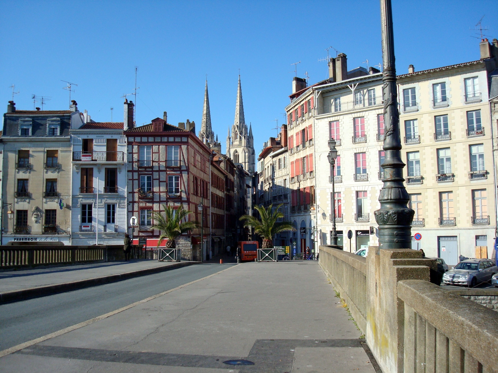 Мост в Байонне, Франция. Фото 4 – фотографии Франции