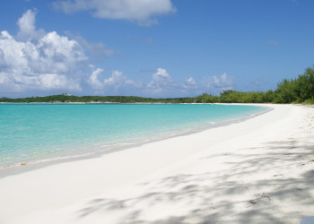 Пляж на острове Эксума, Багамские острова. Фото 11 – фотографии Багамских островов