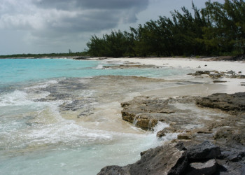 Берега на острове  Лонг Айленд, Багамские острова. Фото 2 – фотографии Багамских островов