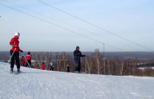 Лыжники в Новососедово, Россия – фотографии России