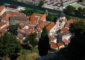 Дома в Которе, Черногория. Фото 54 – фотографии Черногории