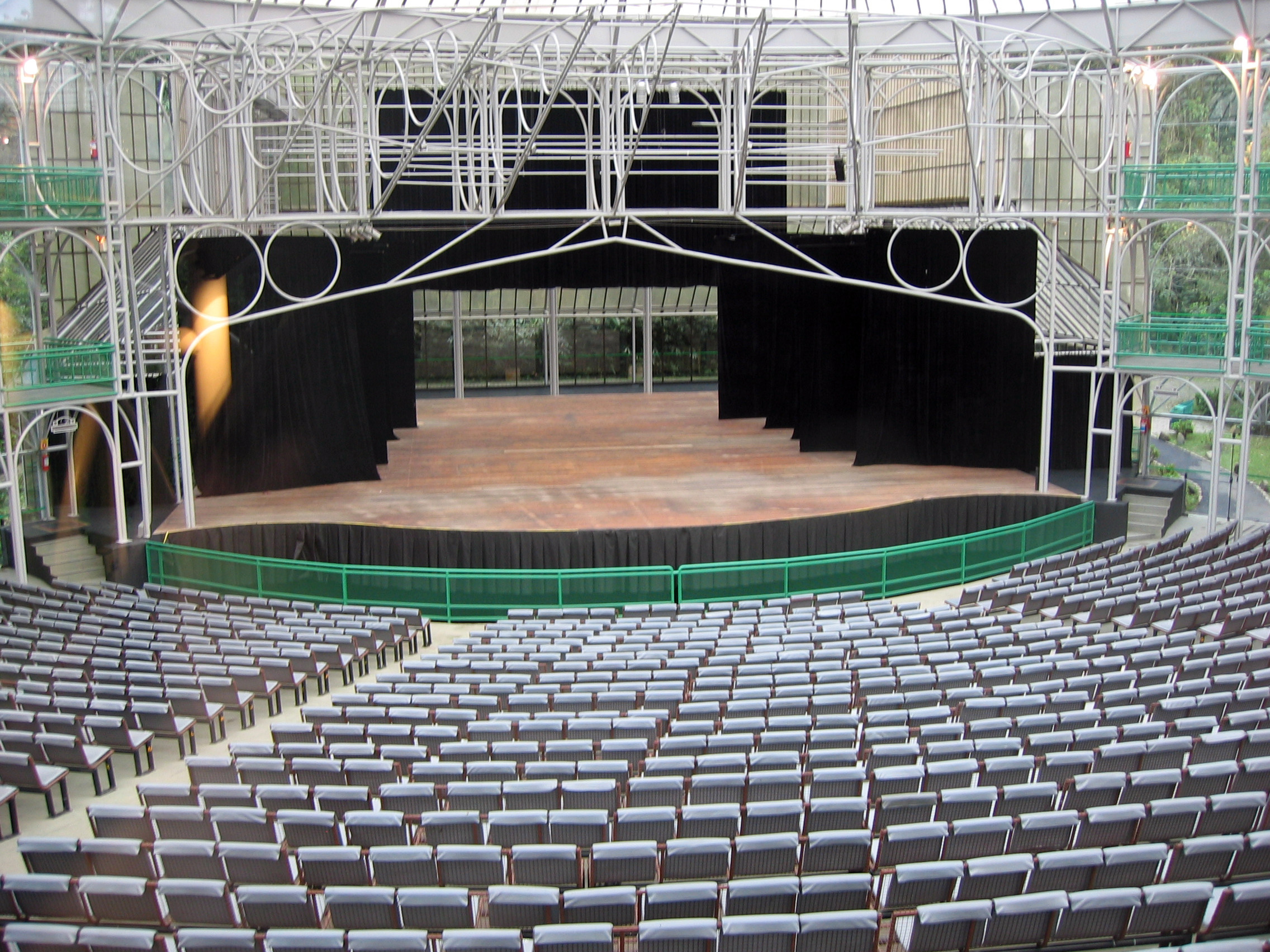 Опера-де-Араме (Opera de Arame) – фотографии Бразилии