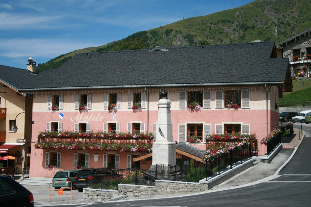 Дома в Сен-Мартен-де-Бельвиль, Франция. Фото 11 – фотографии Франции