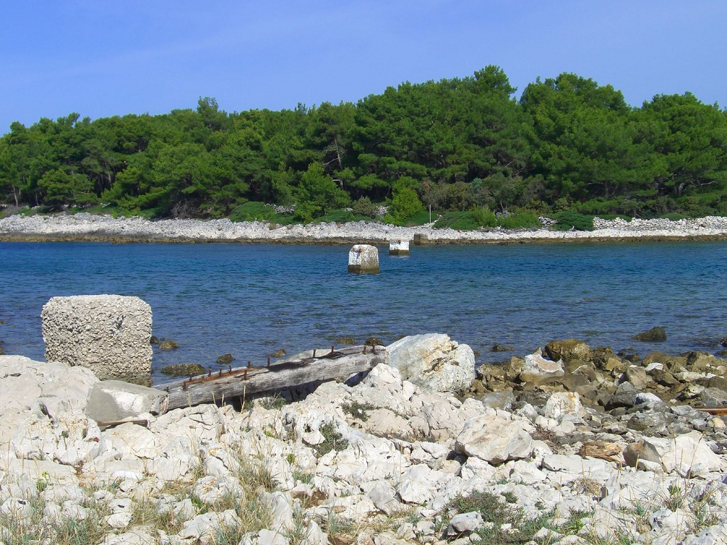 Берега в Мали-Лошинь, Хорватия. Фото 1 – фотографии Хорватии