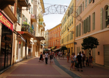 Улица в Ментоне, Франция. Фото 4 – фотографии Франции