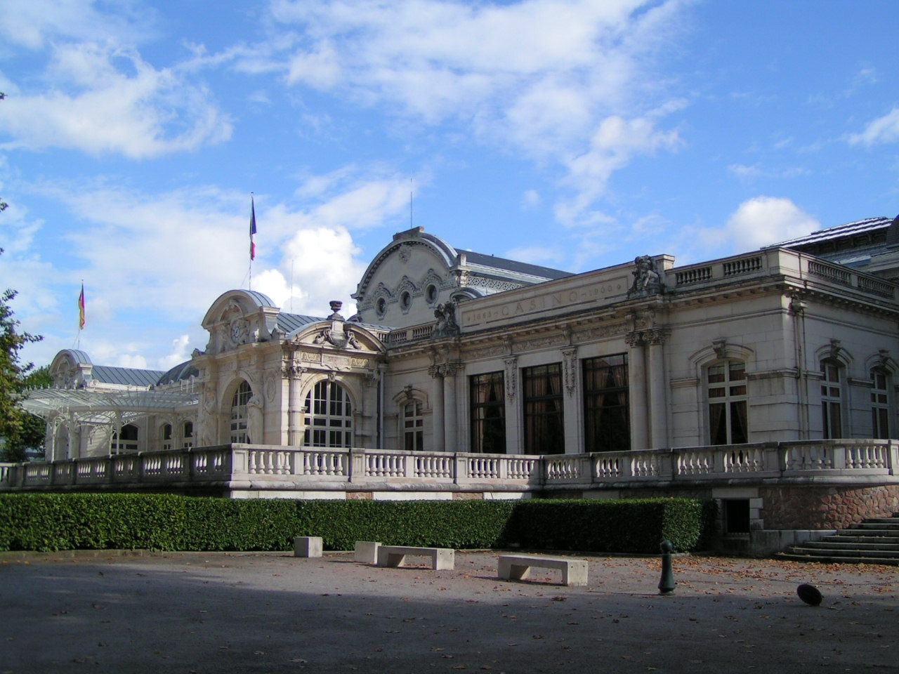Архитектура в Виши, Франция – фотографии Франции