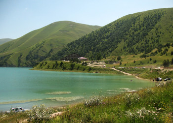 Озеро Казеной-Ам, граница Чечни и Дагестана. Фото 1 – фотографии России