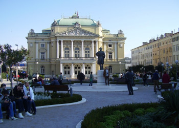 Сквер в Риека, Хорватия – фотографии Хорватии