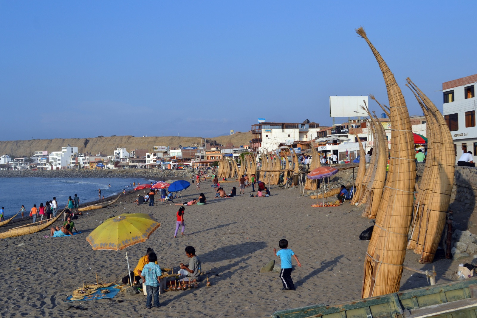 Пляж в Трухильо – фотографии Перу