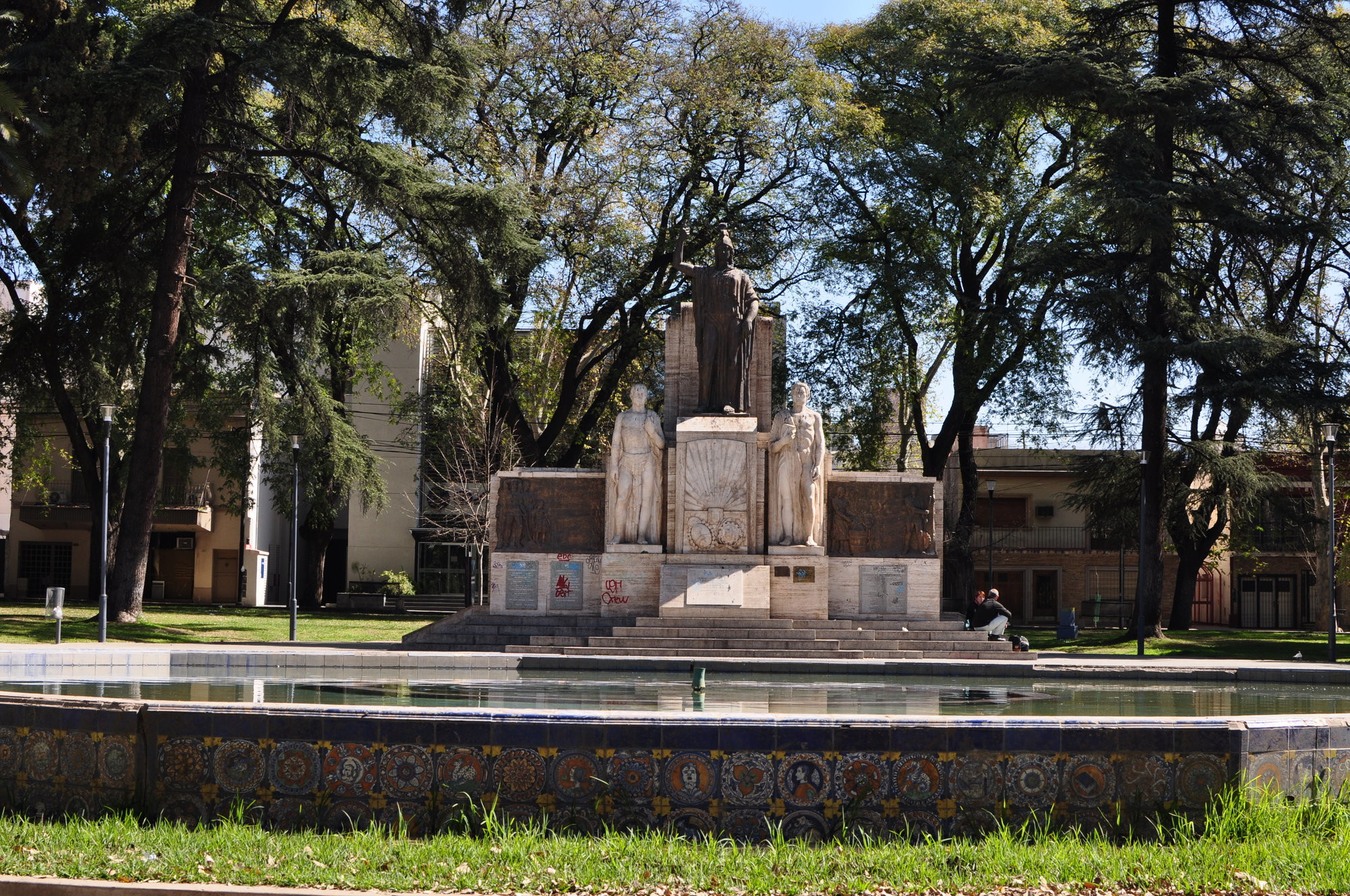 Архитектурные сооружения. Мендоса. Аргентина. – фотографии Аргентины