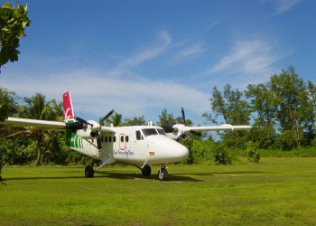Самолет на острове Бёрд – фотографии Сейшельских островов