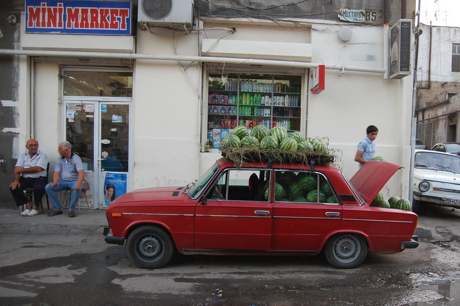 Торговая точка на колёсах – фотографии Азербайджана