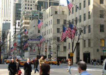 Улица в Нью Йорке, США. Фото 2 – фотографии США