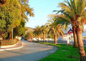 Улица в Тиват, Черногория – фотографии Черногории