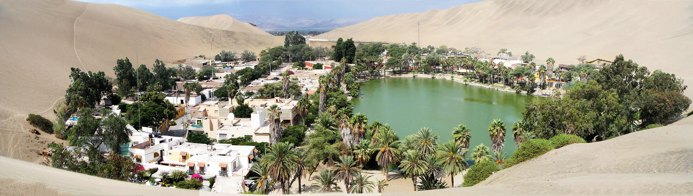 Хуакачина (Huacachina) – небольшой оазис в центральном Перу – фотографии Перу