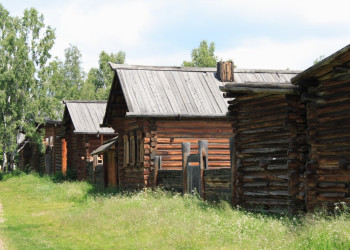 Дома в Тальцах, Россия. Фото 1 – фотографии России