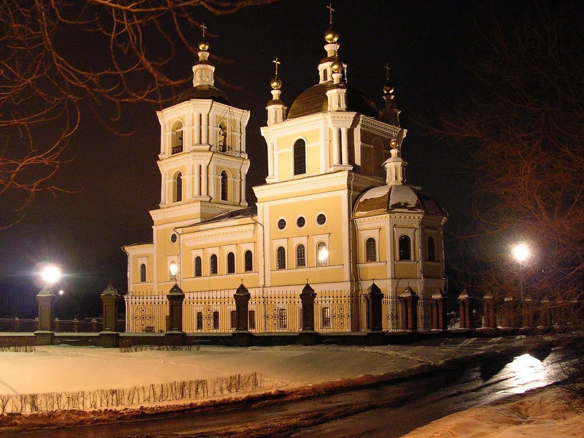 Храм в Новокузнецке, Россия. Фото 1 – фотографии России