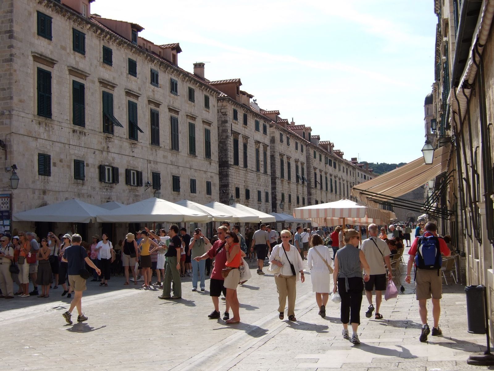 Туристы в Дубровнике, Хорватия. Фото 8 – фотографии Хорватии