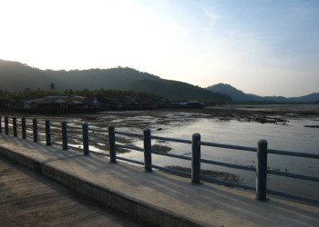 Набережная на острове Ланта, Тайланд – фотографии Таиланда