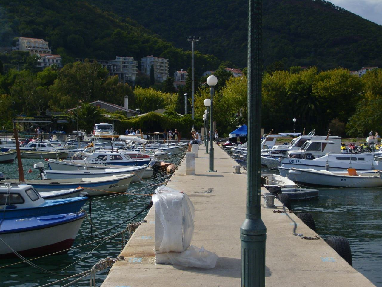 Причал в Будва, Черногория – фотографии Черногории