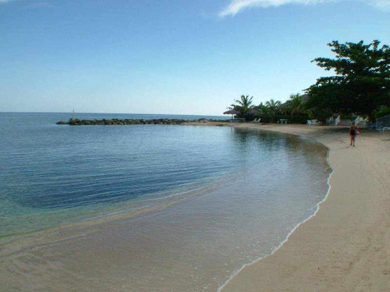 Пляж в Ранэвэй Бэй, Ямайка. Фото 14 – фотографии Ямайки