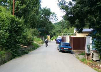 Путь от магазина к нашему жилому корпусу – фотографии России