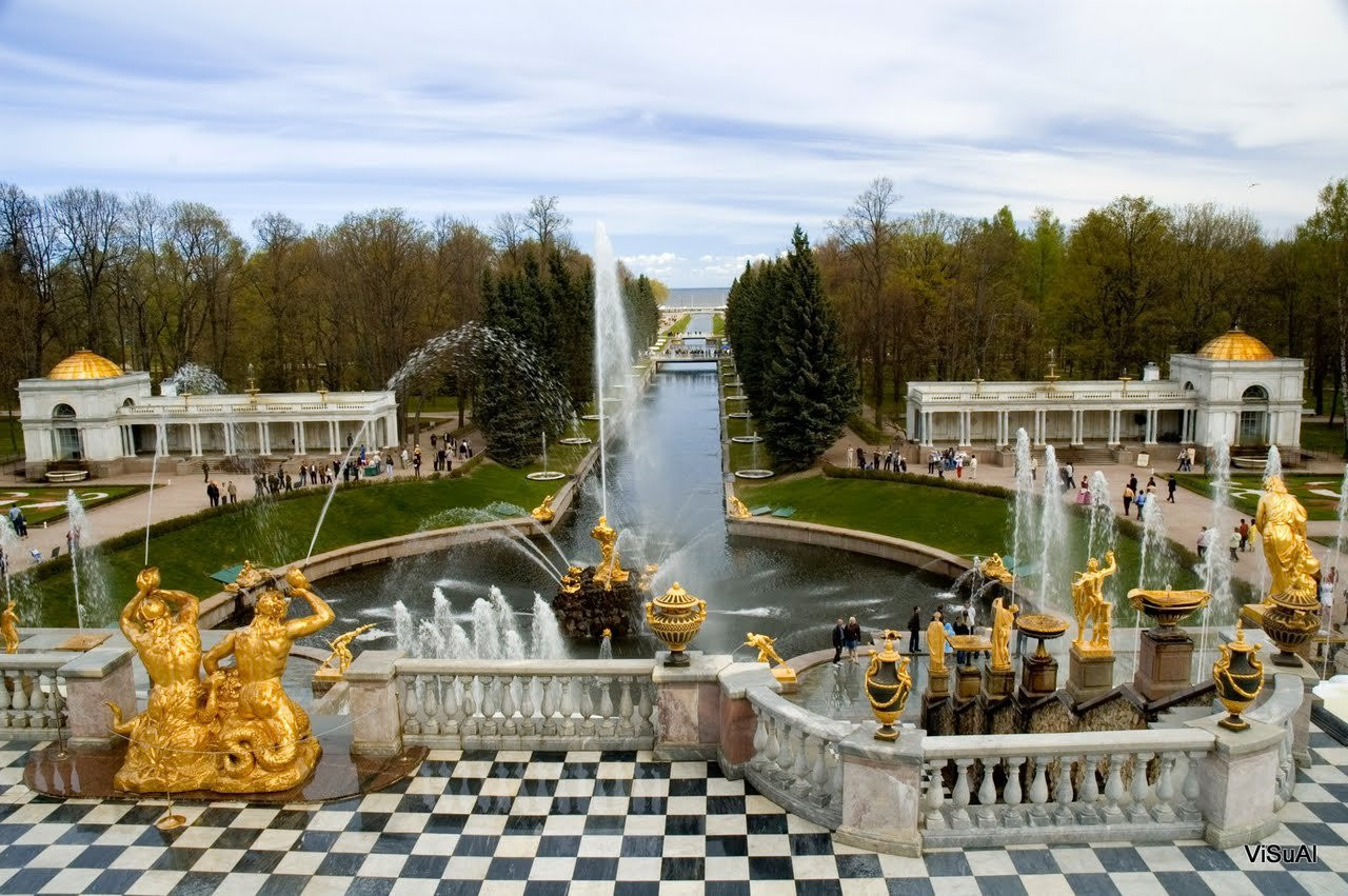 Фонтан в Петергофе, Россия. Фото 16 – фотографии России