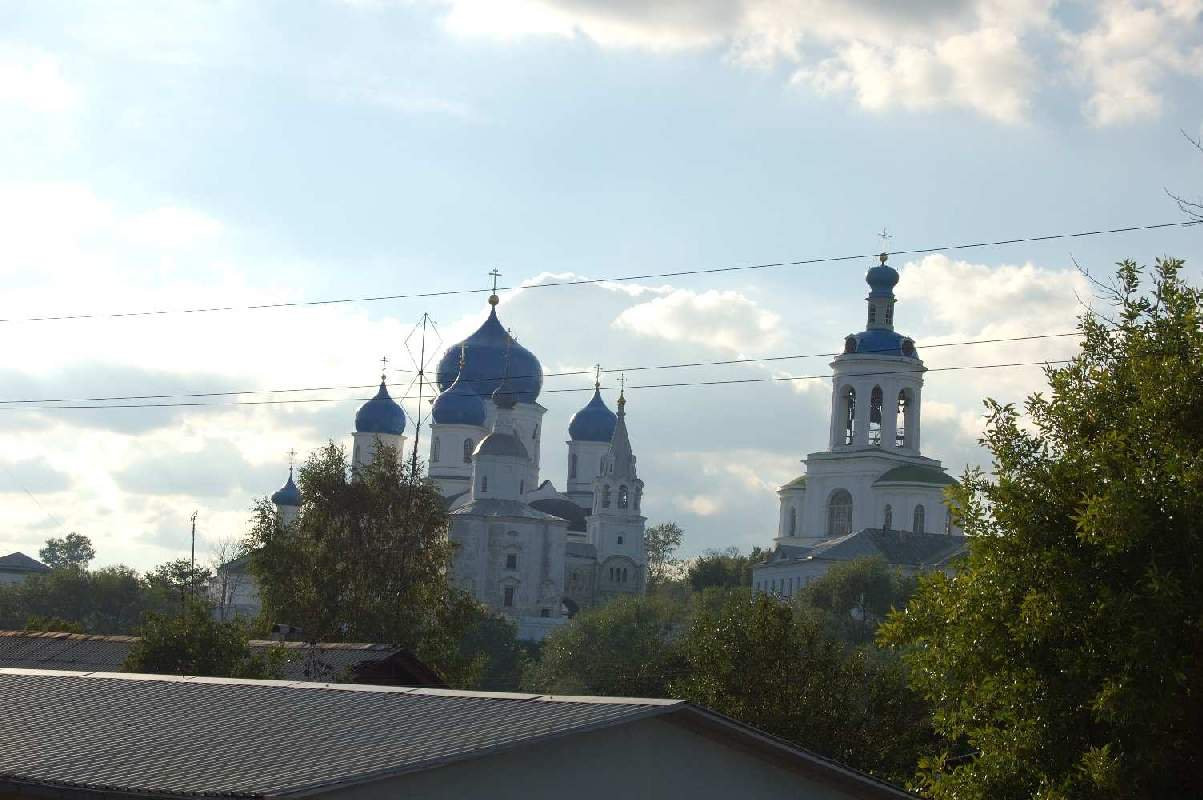 Храм в Боголюбово, Россия. Фото 13 – фотографии России
