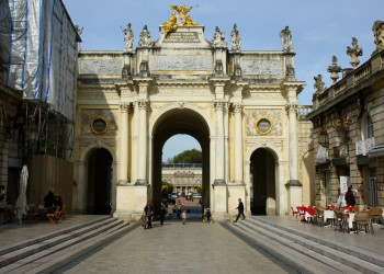 Триумфальная арка в Нанси, Франция – фотографии Франции