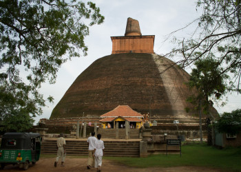 Ступа Джетавана (Jetavanaramaya) – фотографии Шри-Ланки