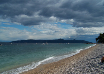 Пляж в Мощеничка-Драга, Хорватия. Фото 7 – фотографии Хорватии