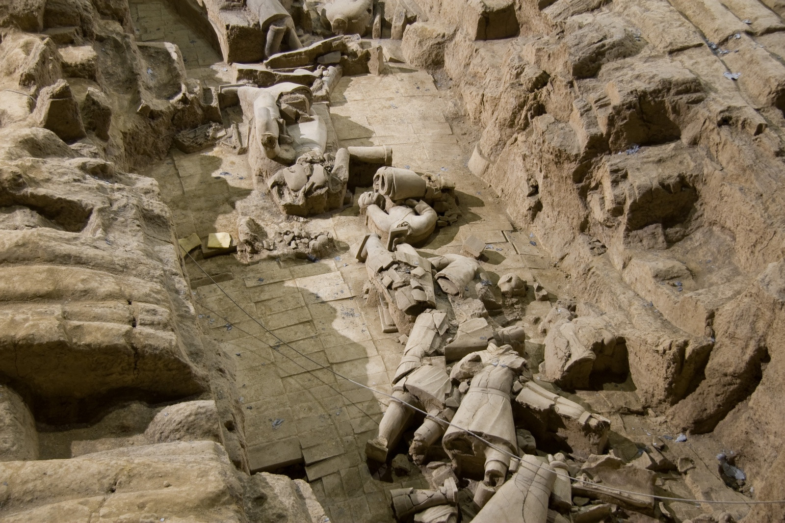 Терракотовая армия императора Цинь Шихуанди. Фото 8 – фотографии Китая