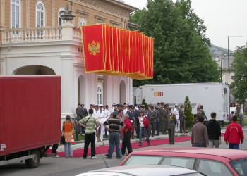 Улица в Цетине, Черногория. Фото 3 – фотографии Черногории